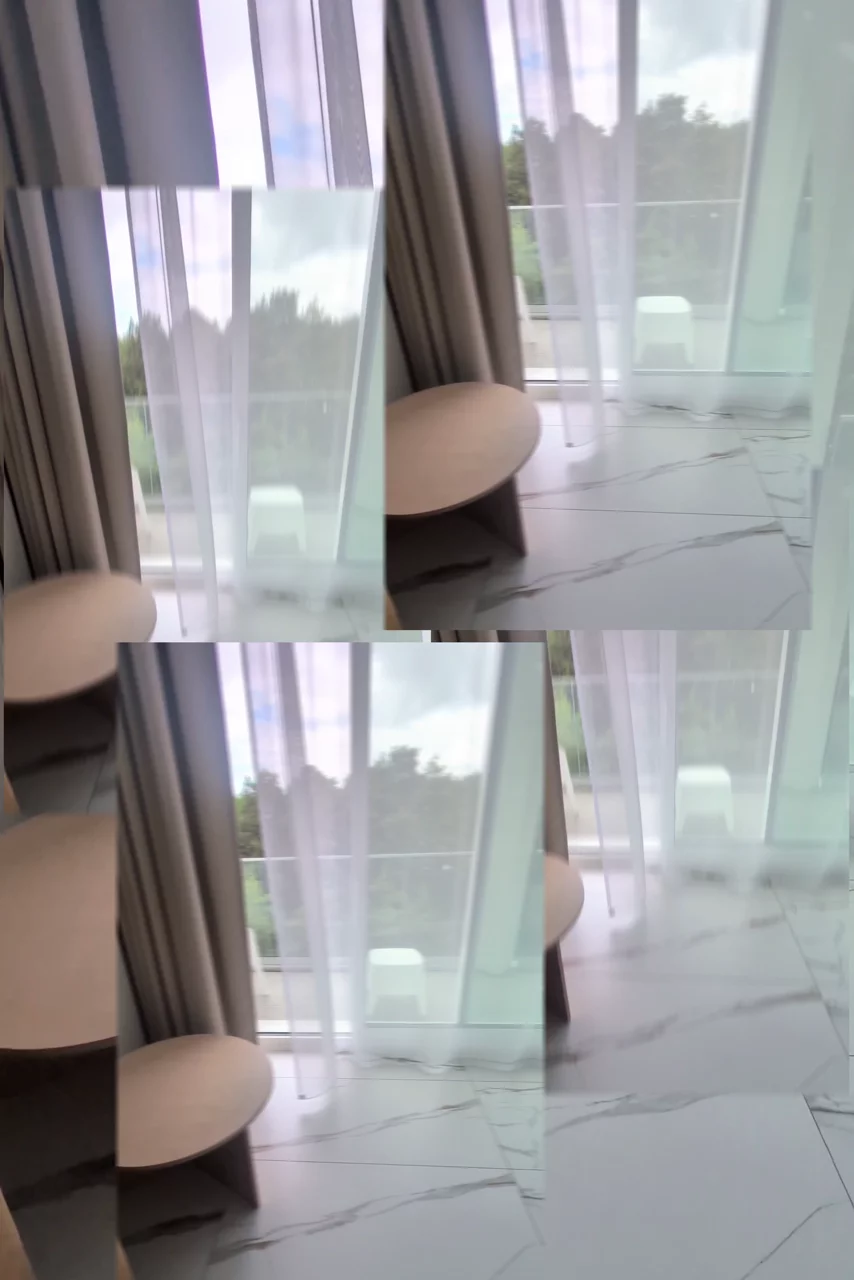 Short wideo — Zapraszam do Mielna. Dwa apartamenty. Pięć pokoi. Baseny sauna i... PEŁNA OBSŁUGA. Tradycyjnie Wrzesień w Mielnie. Czekam.