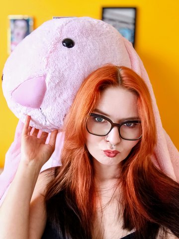 Zdjęcie z posta AmyFoxy: Wpadnij do mnie po najlepsze filmy.