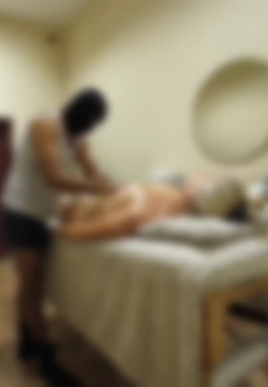 Short wideo — Niespodziewany sex podczas Masażu w Studiu.   Film dostępny w prywatnym Albumie 